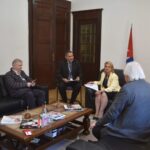 Encuentro de APES (Asociacion de la Prensa Extranjera en Suiza) con la viceministra primera de salud publica de Cuba, Tania Margarita Cruz Hernández, foto Elena Rusca